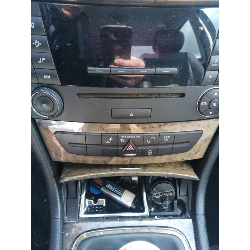 Bloc ABS (freins anti-blocage) MERCEDES CLASSE E 211 Photo n°9