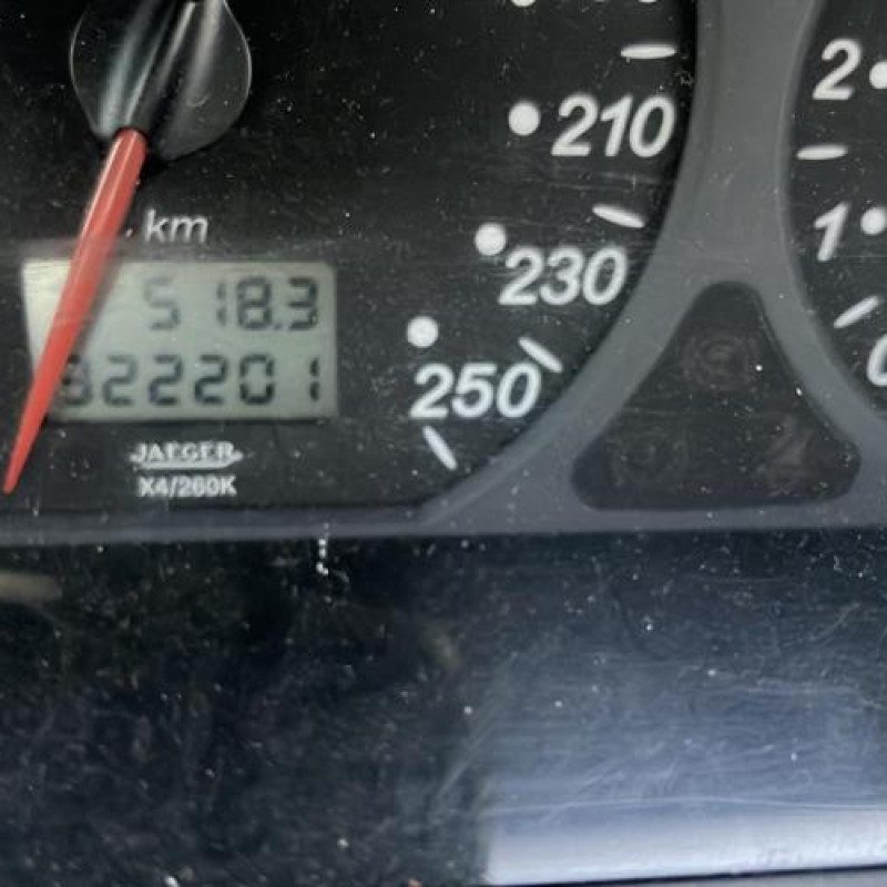 Pompe de direction CITROEN C5 1 Photo n°20