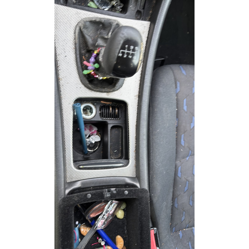 Pretensionneur de ceinture avant gauche MERCEDES CLASSE C 203 COUPE SPORT Photo n°17