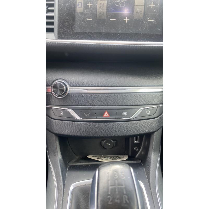 Boitier BSI PEUGEOT 308 2 Photo n°11