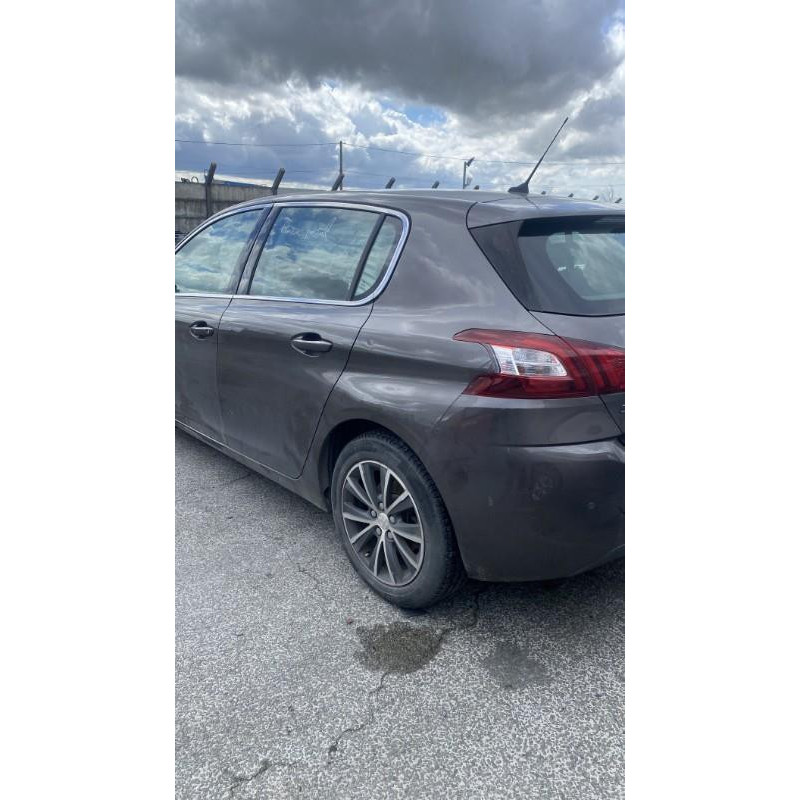 Boitier BSI PEUGEOT 308 2 Photo n°17