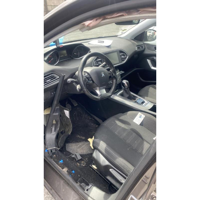 Boitier BSI PEUGEOT 308 2 Photo n°18