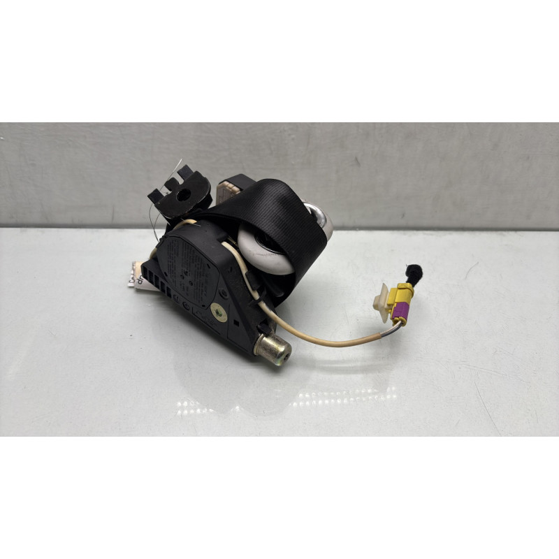 Pretensionneur de ceinture avant droit VOLKSWAGEN GOLF 4 Photo n°2