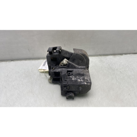 Serrure avant droit RENAULT SCENIC 1