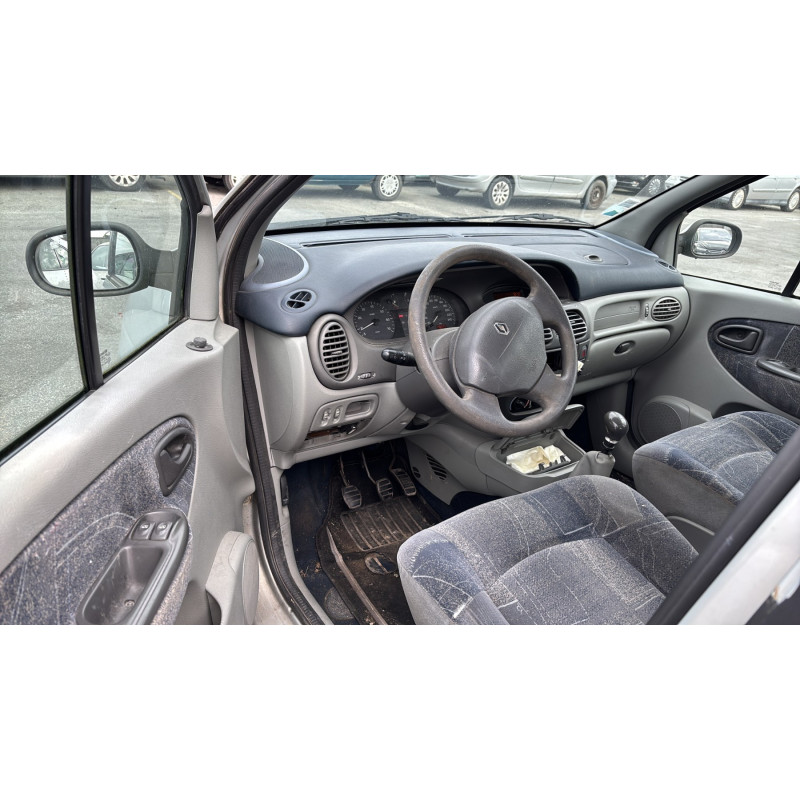 Serrure avant droit RENAULT SCENIC 1 Photo n°13