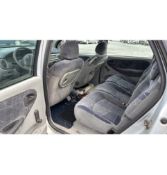Serrure avant droit RENAULT SCENIC 1