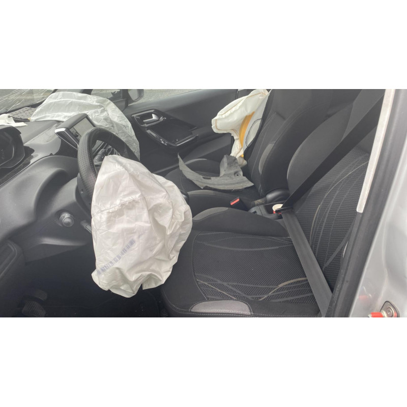Boitier BSI PEUGEOT 208 1 Photo n°15