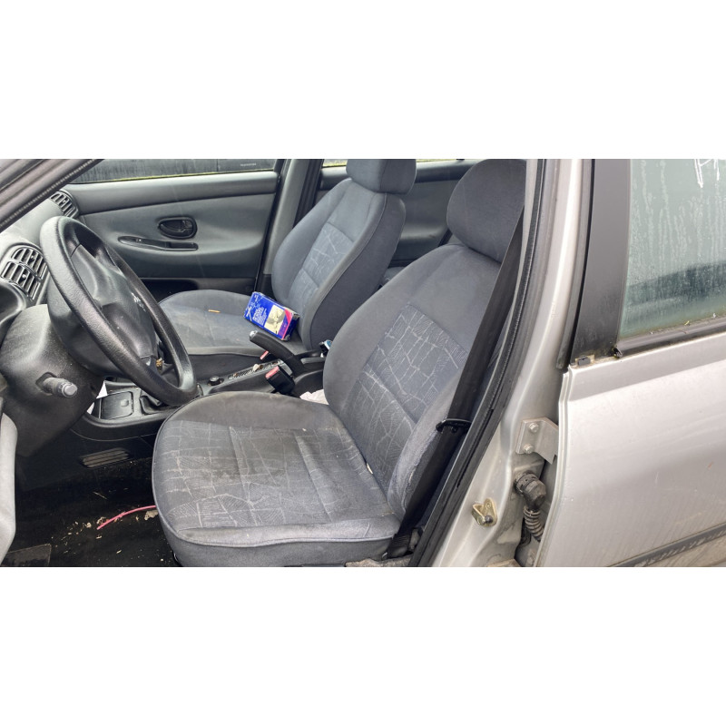 Retroviseur droit PEUGEOT 406 Photo n°17