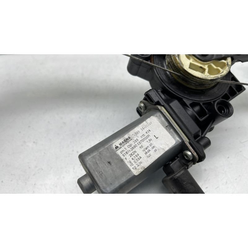 Leve vitre electrique avant gauche FIAT 500 2 Photo n°7