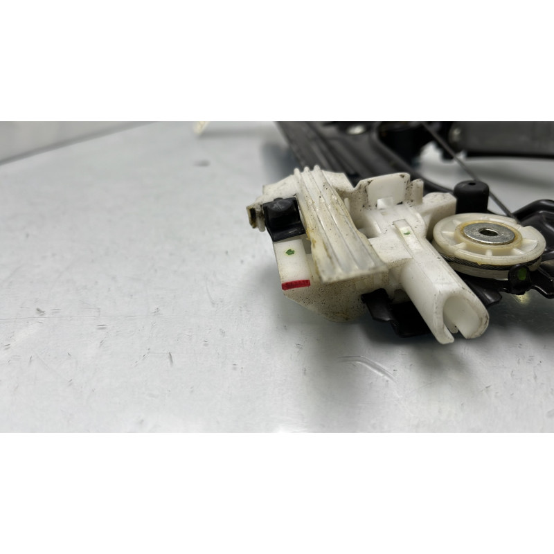 Leve vitre electrique avant gauche FIAT 500 2 Photo n°9