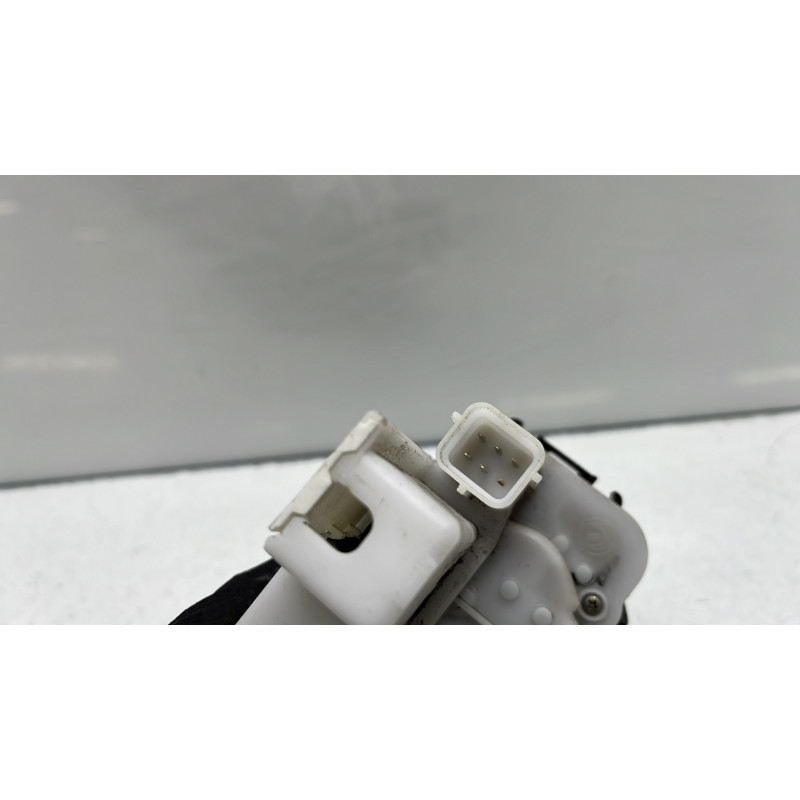 Serrure avant gauche FIAT 500 2 Photo n°4