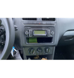 Glace retroviseur droit VOLKSWAGEN POLO 5