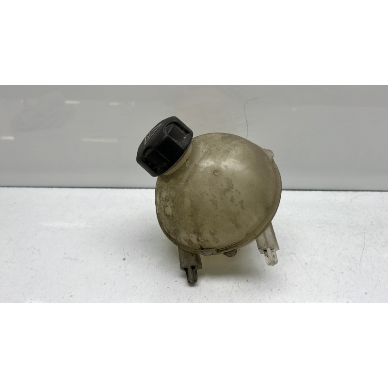 Vase d'expansion PEUGEOT 3008 1 Photo n°4