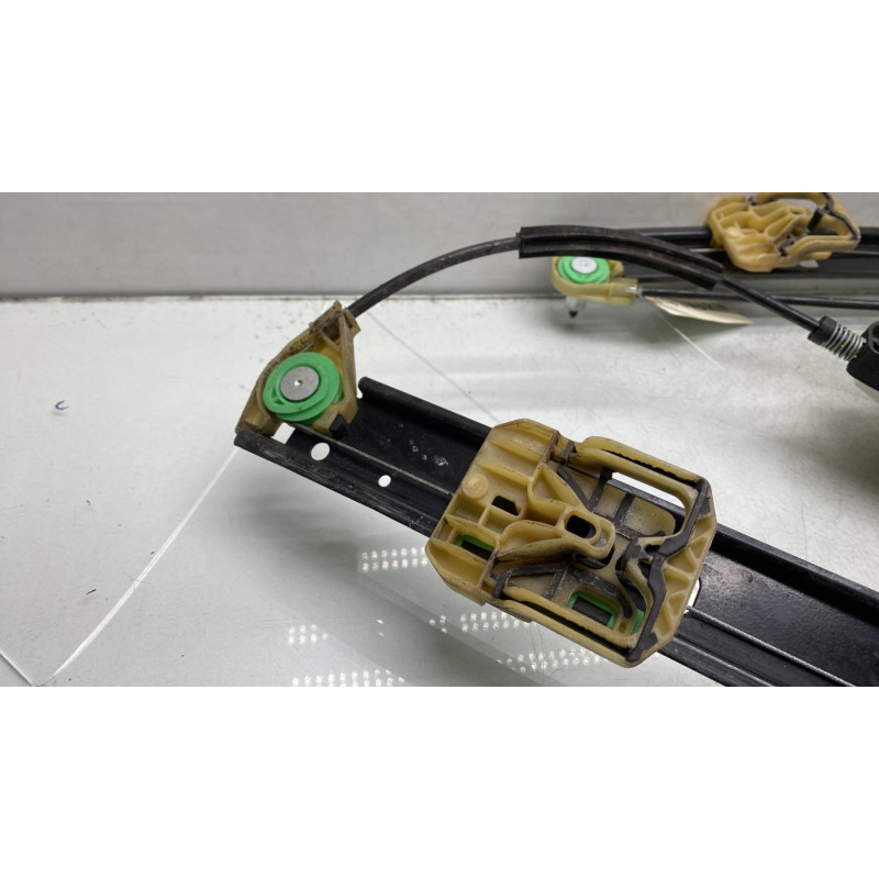 Leve vitre electrique avant droit AUDI Q5 1 Photo n°4