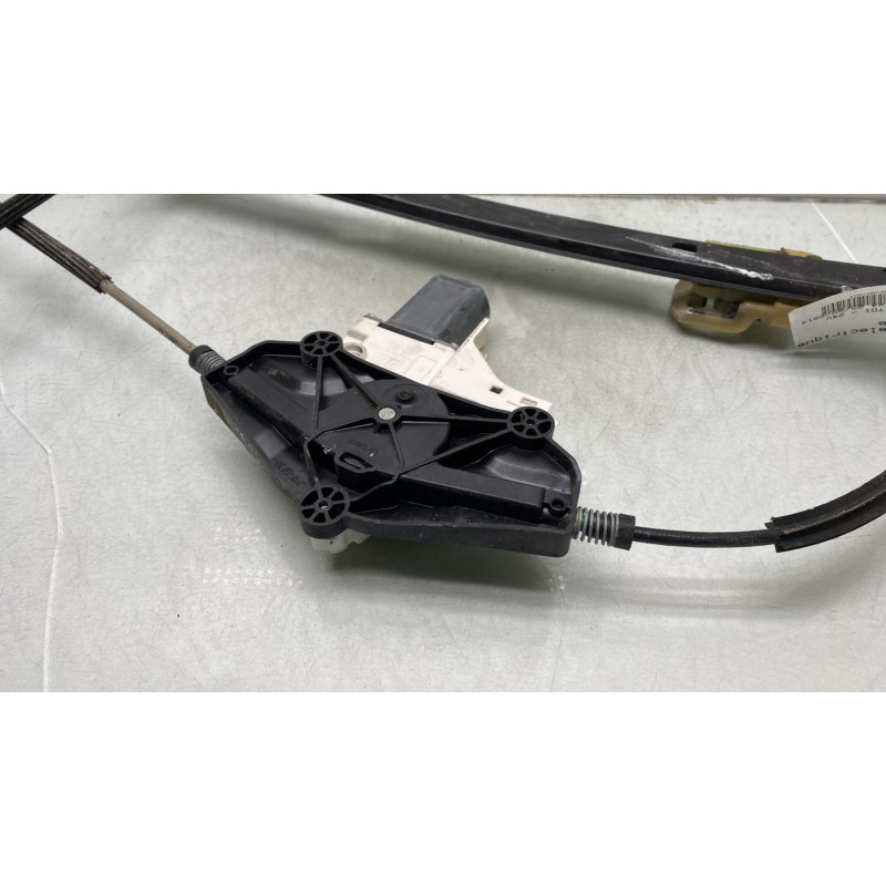 Leve vitre electrique avant gauche AUDI Q5 1 Photo n°7