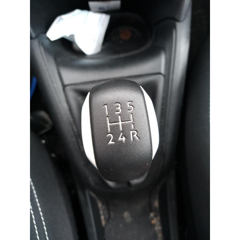 Pommeau de vitesses PEUGEOT 208 1 Photo n°4