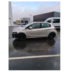 Pommeau de vitesses PEUGEOT 208 1