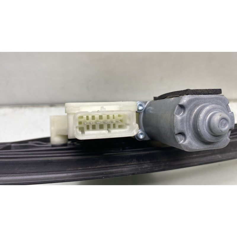 Leve vitre electrique avant droit RENAULT CLIO 5 Photo n°4