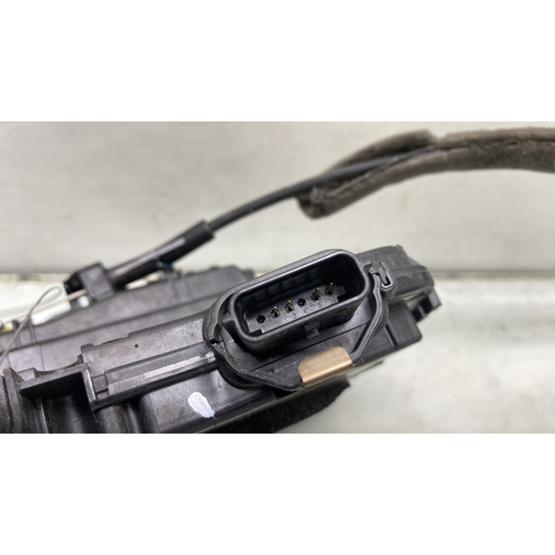 Serrure arriere droit RENAULT CLIO 5 Photo n°5