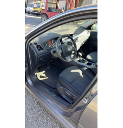 Boitier UCH RENAULT LAGUNA 3