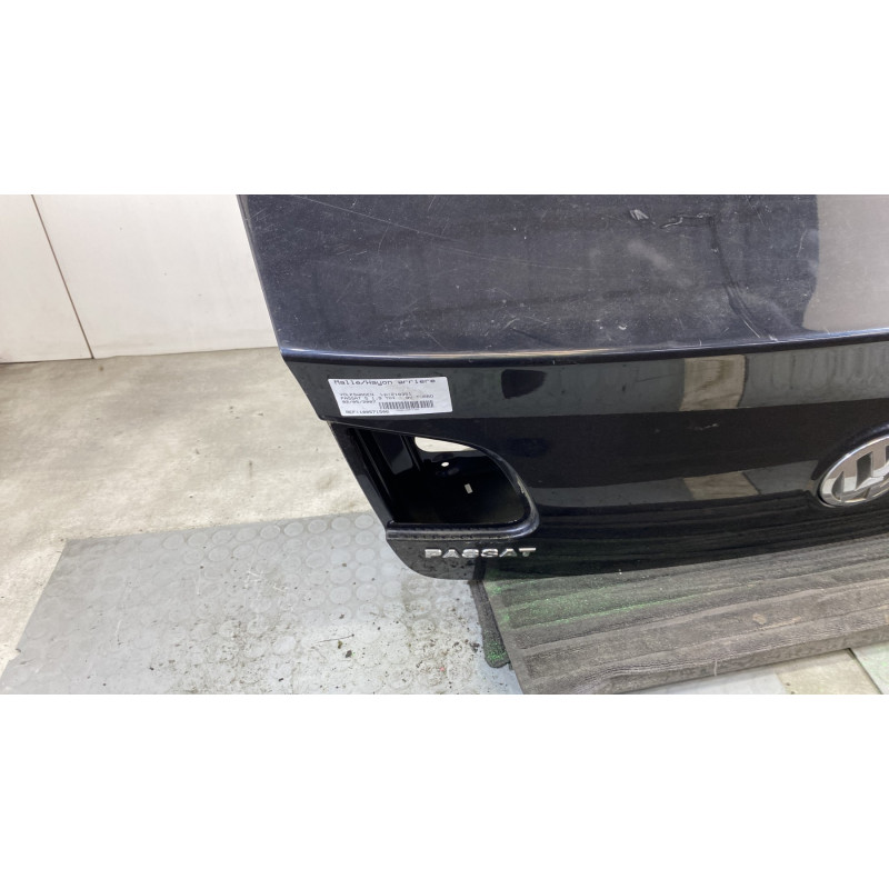 Malle/Hayon arriere VOLKSWAGEN PASSAT 5 Photo n°5