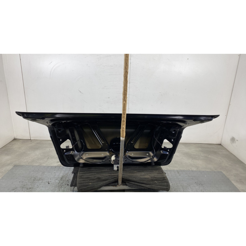 Malle/Hayon arriere VOLKSWAGEN PASSAT 5 Photo n°9
