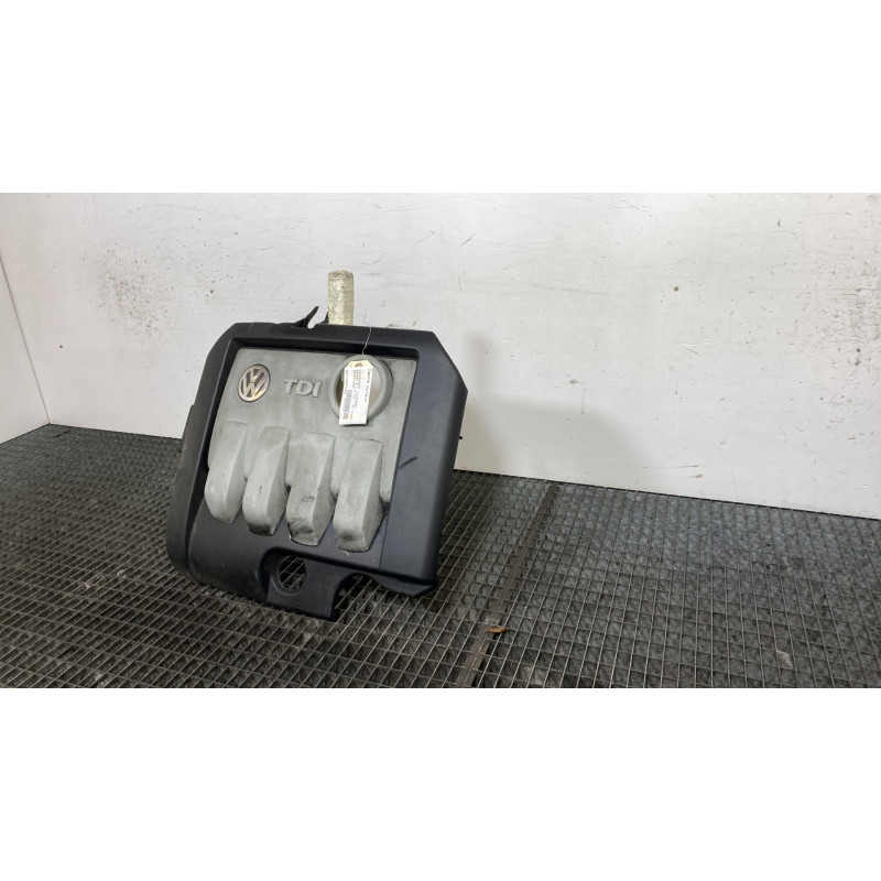 Cache moteur  VOLKSWAGEN PASSAT 5 Photo n°2