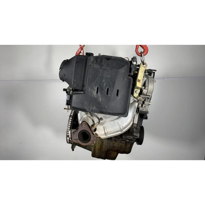 Moteur RENAULT CLIO 2 Photo n°1