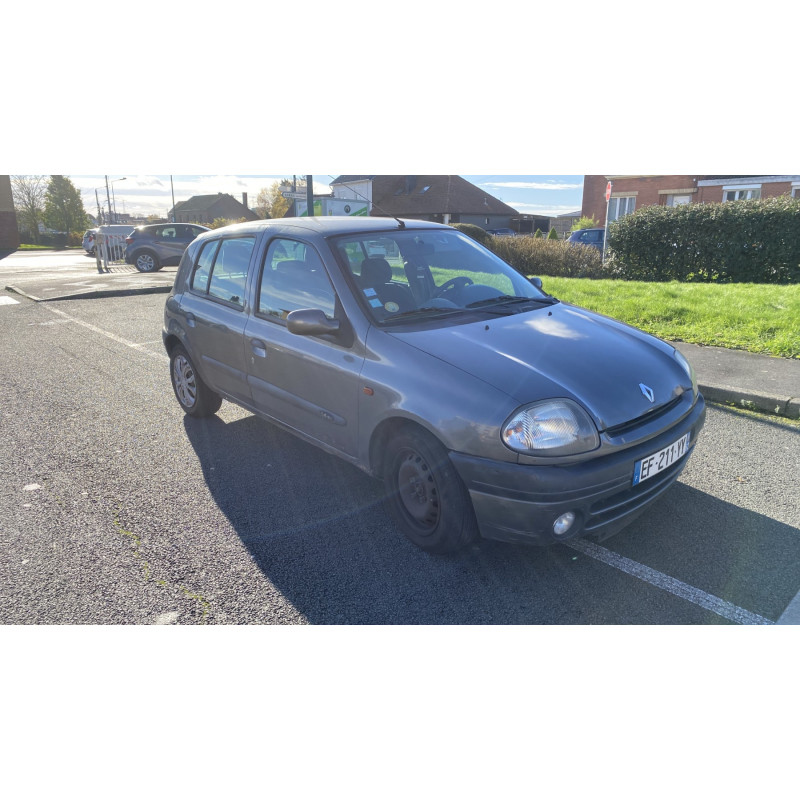 Moteur RENAULT CLIO 2 Photo n°5