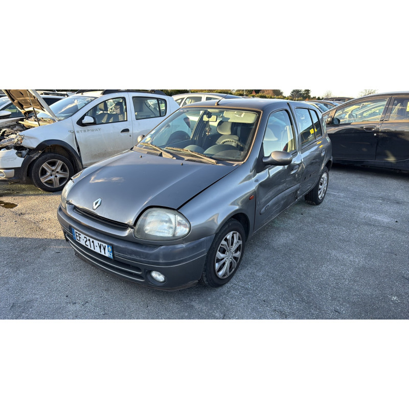 Moteur RENAULT CLIO 2 Photo n°16