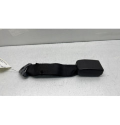 Attache ceinture arriere droit PEUGEOT 206 Photo n°1