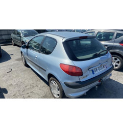 Attache ceinture arriere droit PEUGEOT 206