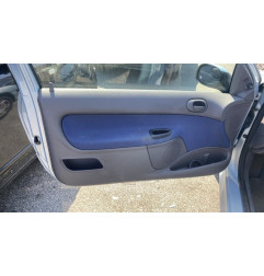 Attache ceinture arriere droit PEUGEOT 206