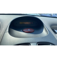 Attache ceinture arriere droit PEUGEOT 206