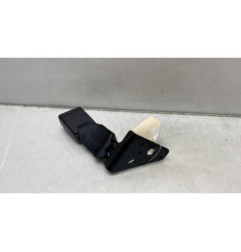 Attache ceinture arriere gauche PEUGEOT 208 1