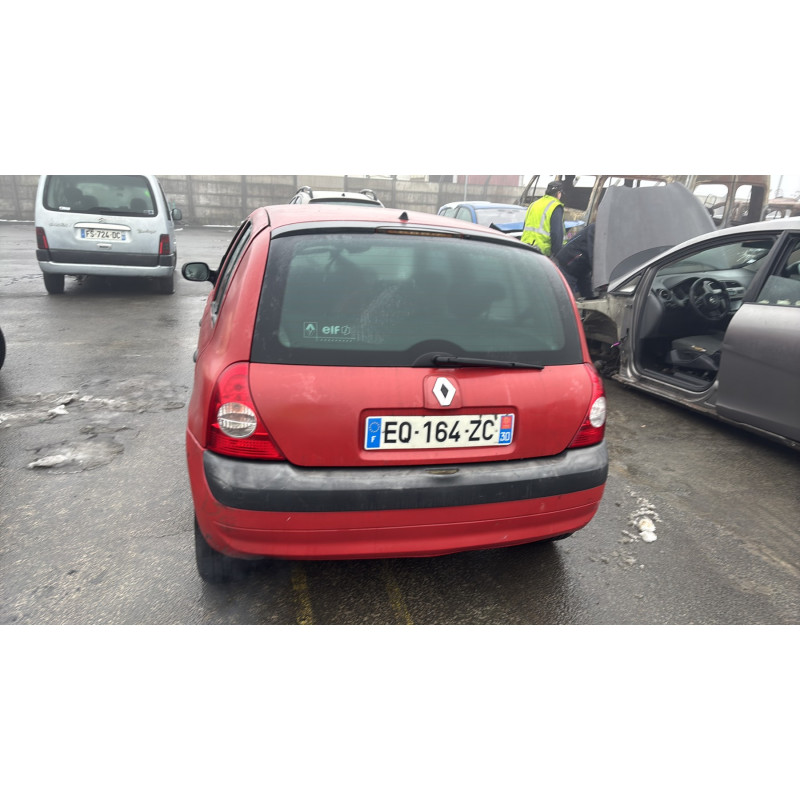 Bouton de warning RENAULT CLIO 2 Photo n°8