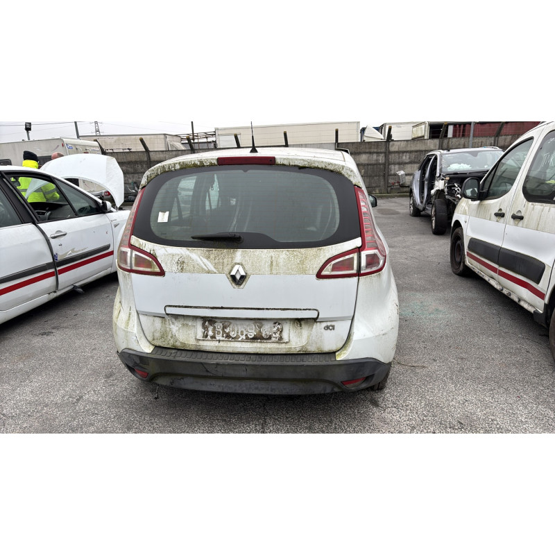 Verin de coffre RENAULT SCENIC 3 Photo n°9