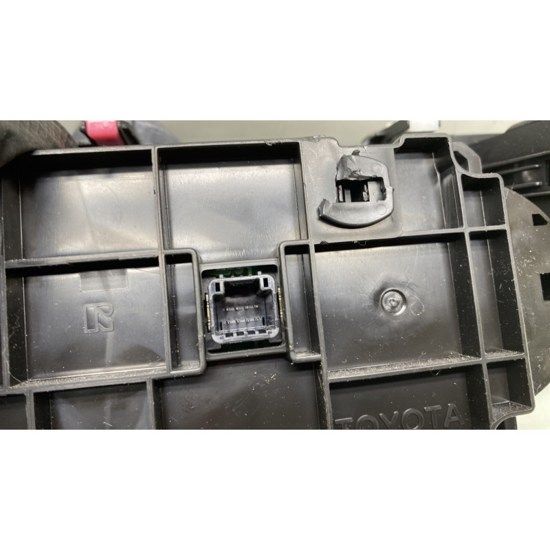Commande chauffage TOYOTA YARIS 3 Photo n°3