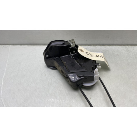 Serrure arriere gauche TOYOTA YARIS 3