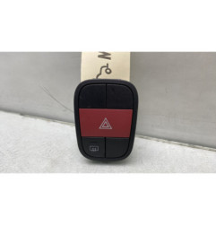Bouton de warning FIAT QUBO Photo n°1