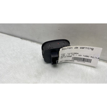 Bouton de warning FIAT QUBO
