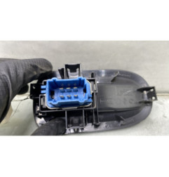 Interrupteur de leve vitre avant droit RENAULT MASTER 3