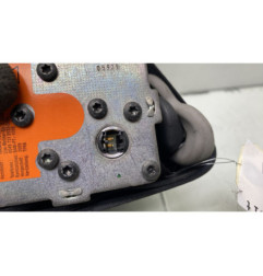 Pretensionneur de ceinture avant droit TOYOTA YARIS 2
