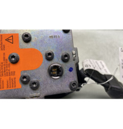 Pretensionneur de ceinture avant gauche TOYOTA YARIS 2