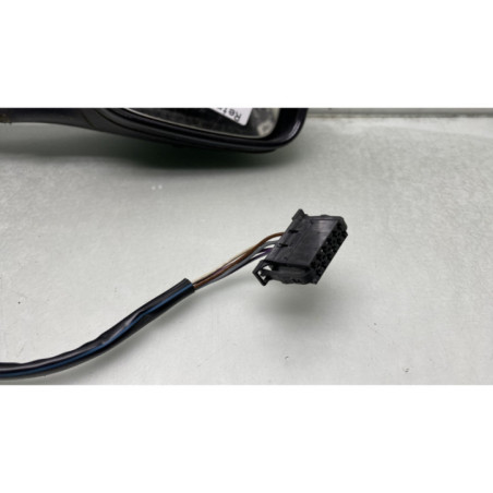 Retroviseur droit VOLKSWAGEN PASSAT 4
