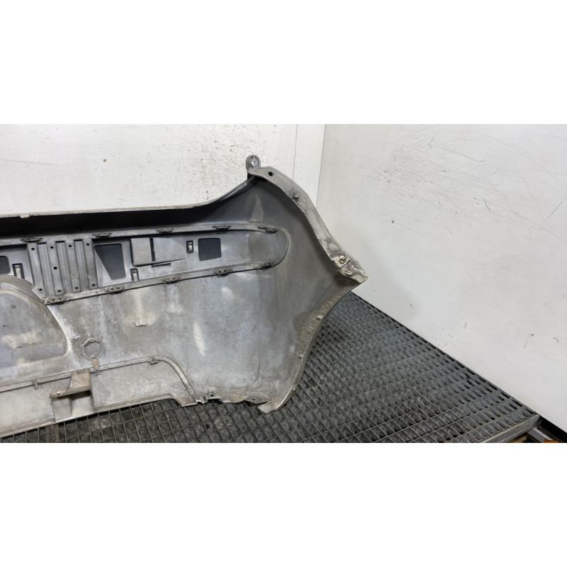 Pare choc arriere PEUGEOT 1007 Photo n°4