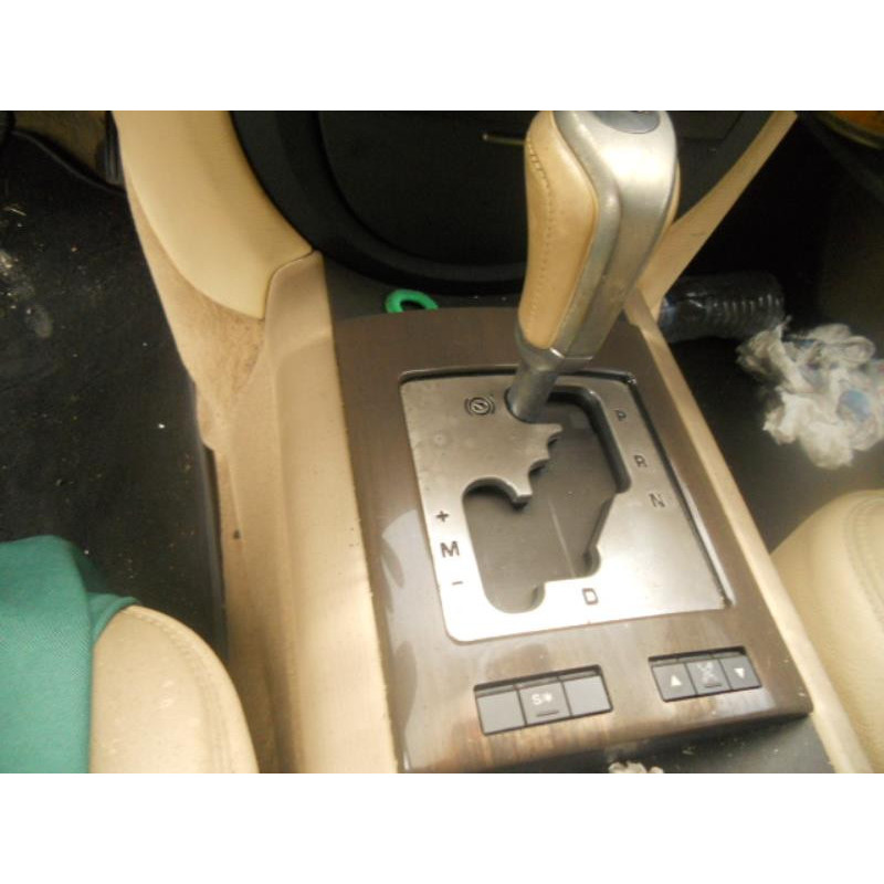 Feu de recul gauche CITROEN C6 Photo n°9