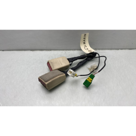 Attache ceinture arriere droit CITROEN C6