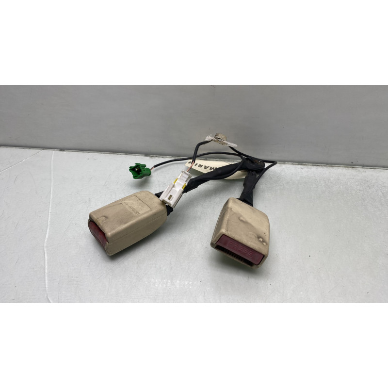 Attache ceinture arriere droit CITROEN C6 Photo n°3