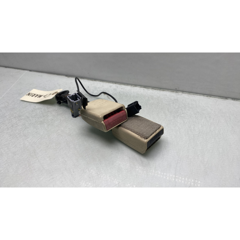 Attache ceinture arriere gauche CITROEN C6 Photo n°1